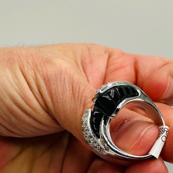 NWT Luxury Black Onyx Cubic Zirconia Bypass Ring - Picture 15 of 17
